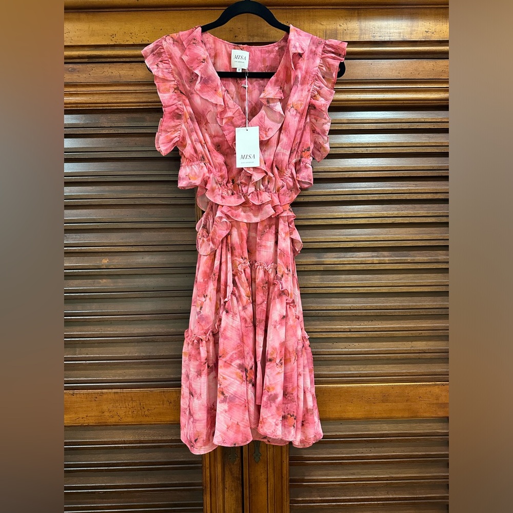 Misa Of LA MINI NWT Size Medium v neck  short sleeves ruffles pink- mauve